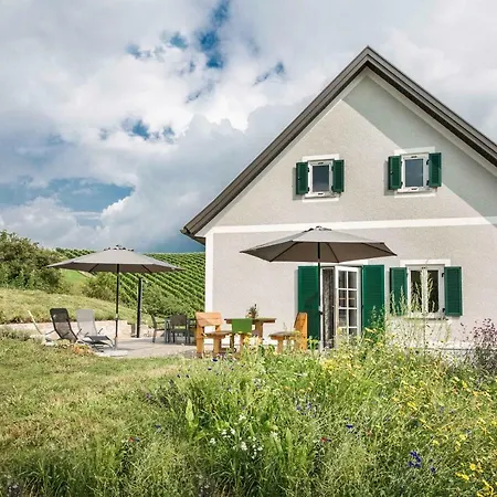 Schwalbennest Pongratz *