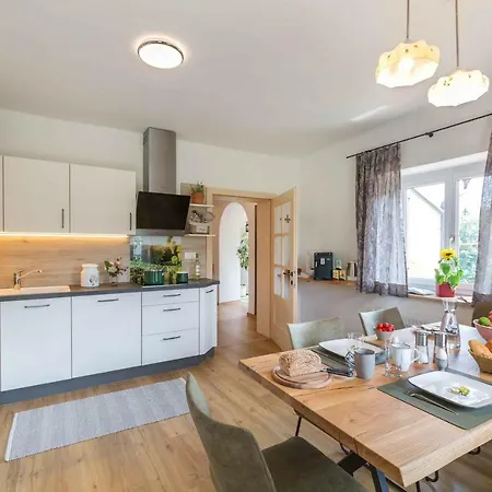 Schwalbennest Pongratz